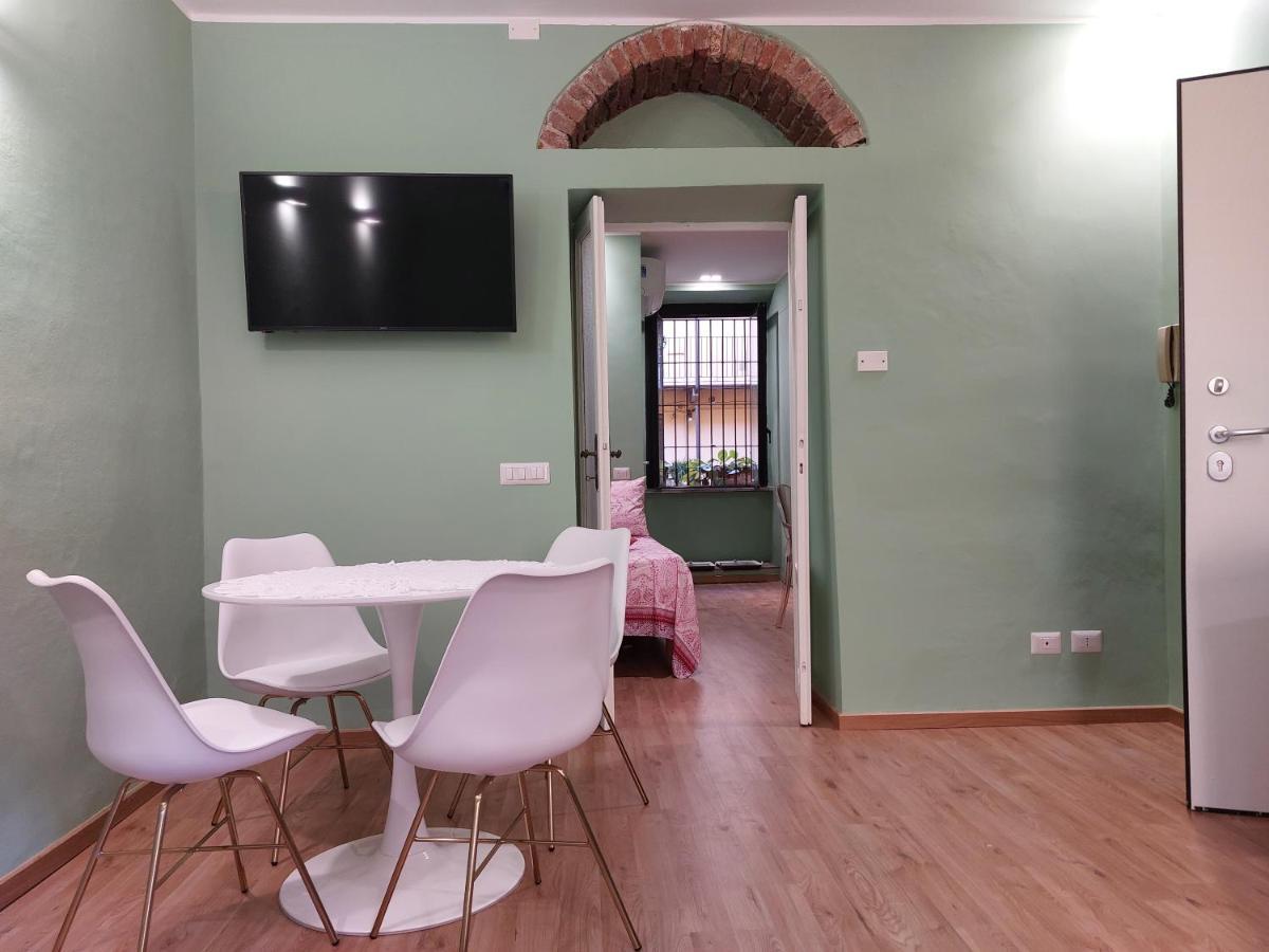 2 Via Fabio Mangone Apartment Milan Bagian luar foto